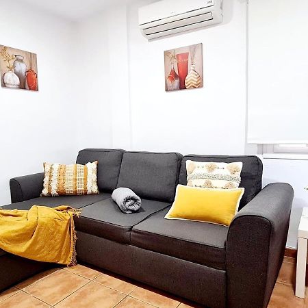Bonito Apartamento Con Terraza - Pedregalejo Playa Malaga Luaran gambar