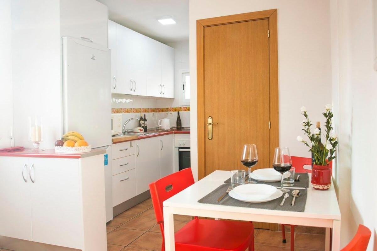 Bonito Apartamento Con Terraza - Pedregalejo Playa Malaga Luaran gambar